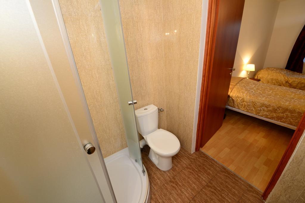 B&B Airport Modlin Nowy Dwor Mazowiecki Bilik gambar