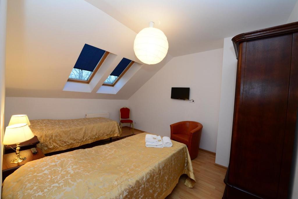 B&B Airport Modlin Nowy Dwor Mazowiecki Bilik gambar